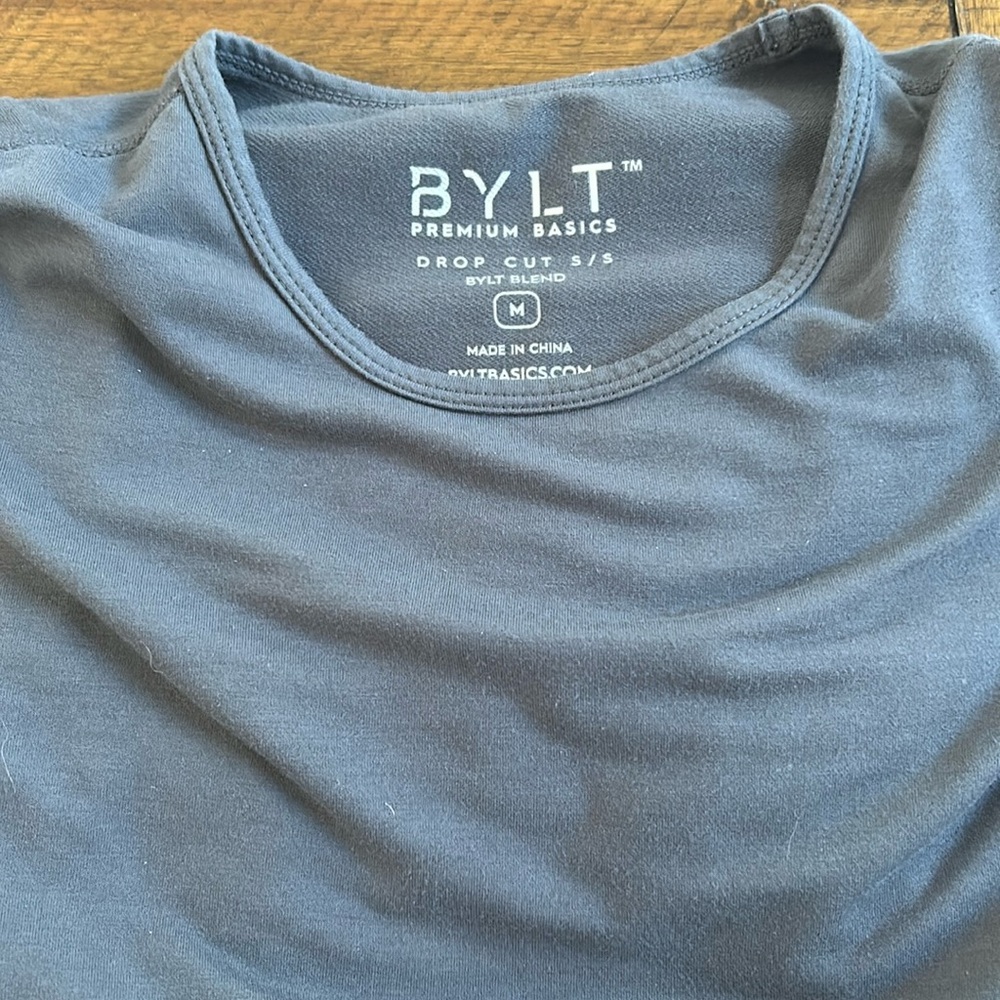 BYLT Premium Basics Drop Cut